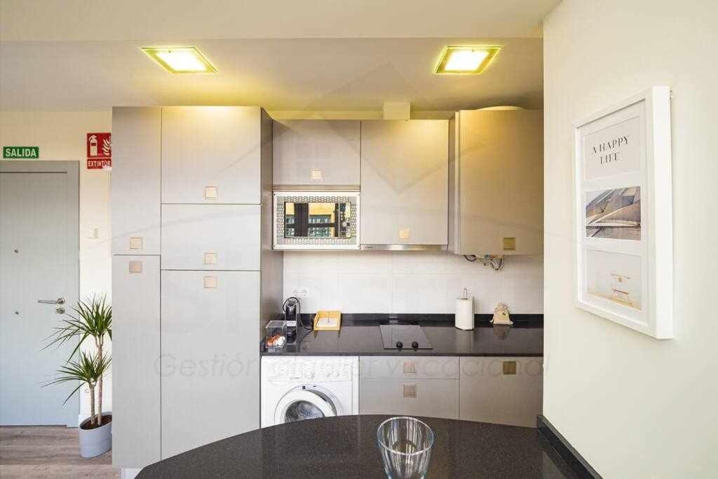 Galeria 2Llanes Suites מראה חיצוני תמונה